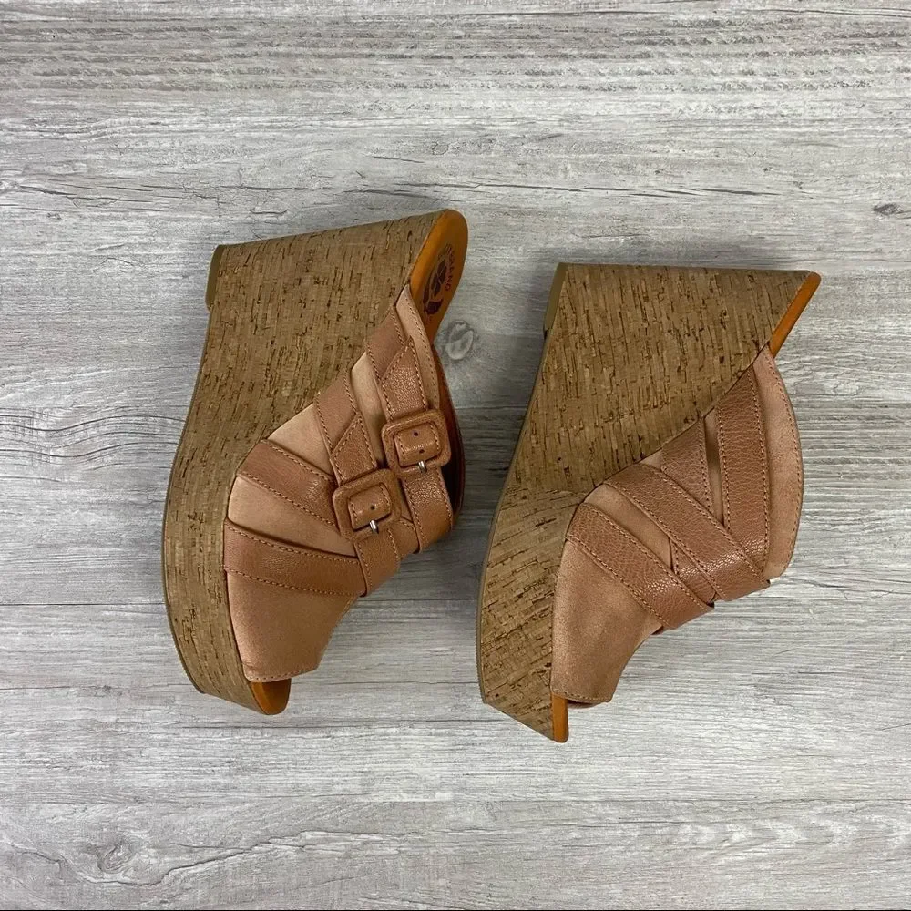 Lucky Brand Latrice Buckle Leather Wedge Sandals